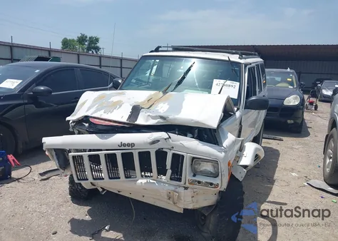 1997 Jeep Cherokee Country from USA, damaged, VIN 1J4FJ78S7VL594236